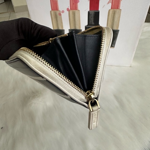 Stunning Wallet - Picture 9 of 12